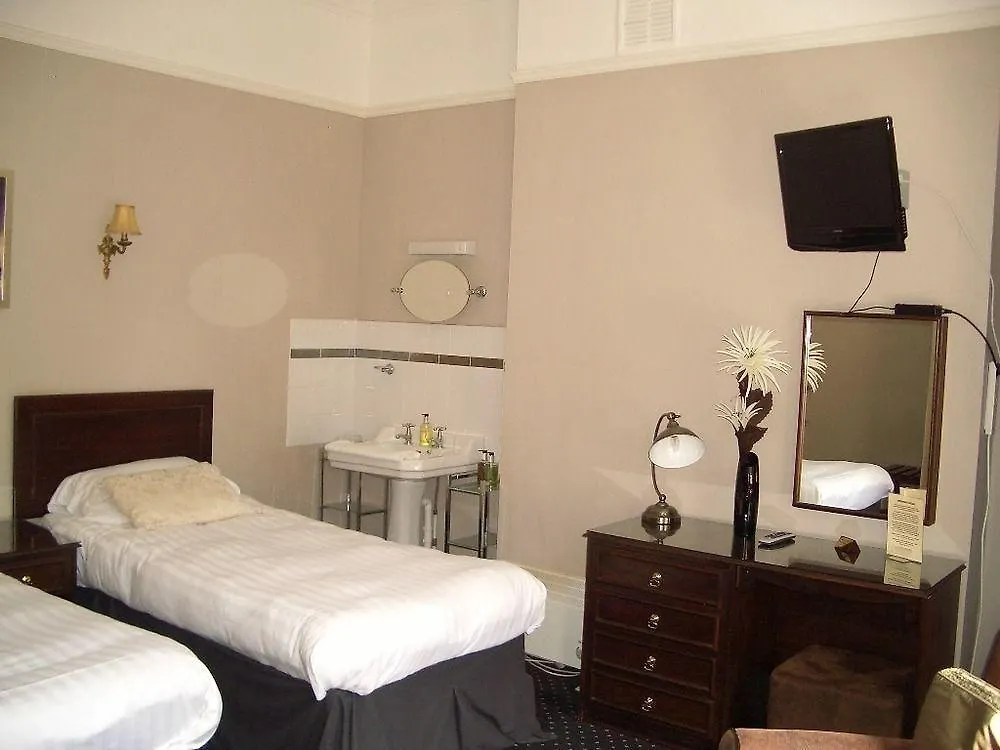 The Wood Lodge Bournemouth Hotel