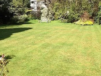 The Wood Lodge Bournemouth Hotel